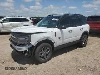 2024 Ford Bronco Sport Badlands z VIN 3FMCR9D90RRF27061, wystawiony jako Copart lot #56312745 z przebiegiem 5 670 mil mil oraz Szkoda całkowita • Salvage title. Historia ofert i sprzedaży dostępna na DreamBid. Obrazek 1.