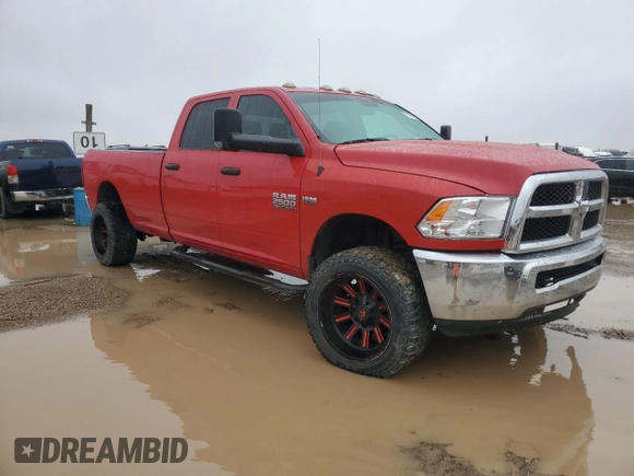 2017 Ram 2500 Tradesman z VIN 3C6UR5HJ3HG537915, wystawiony jako Copart lot #80660304 z przebiegiem 189 498 mil mil oraz Szkoda całkowita • Salvage title. Historia ofert i sprzedaży dostępna na DreamBid. Obrazek 4.