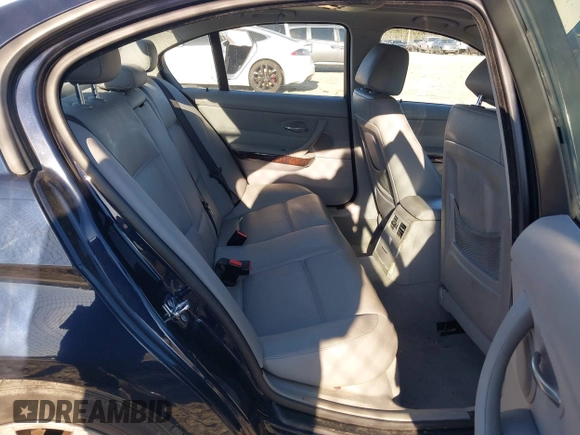 2007 BMW 3 Series 328xi with VIN WBAVC93537K030680, listed as a IAAI auction lot 41891416 with 97,816 mi miles and . Bid and sale history available at DreamBid. Image 8.