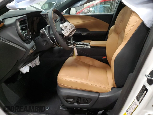 2025 Lexus RX with VIN 2T2BBMCA0SC071864, listed as a Copart auction lot 49780525 with 172 mi miles and Non Repairable. Bid and sale history available at carsss.com. Image 7.