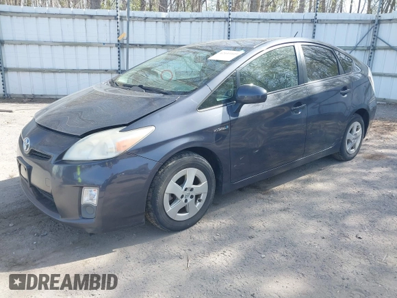 2010 Toyota Prius II with VIN JTDKN3DU7A0239040, listed as a IAAI auction lot 42145109 with 224,740 mi miles. Bid and sale history available at carsss.com. Image 2.