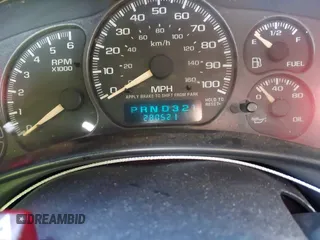 2002 Chevrolet Silverado 1500 LT with VIN 2GCEK19T421125920, listed as a IAAI auction lot 41605469 with 280,521 mi miles. Bid and sale history available at carsss.com. Image 7.
