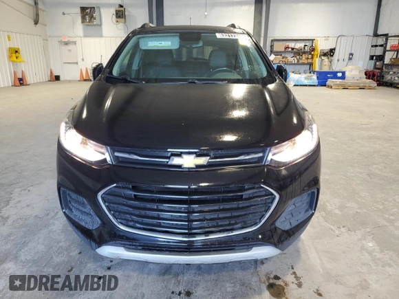 2022 Chevrolet Trax LT with VIN KL7CJPSMXNB533839, listed as a Copart auction lot 63217215 with 59,461 mi miles and Clean title. Bid and sale history available at DreamBid. Image 5.