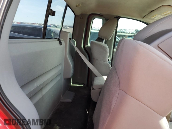 2005 Ford F-150 XL с VIN 1FTRF12245KE79495, выставлен на аукционе Copart как лот 52851425 с пробегом 182 424 миль миль и Списание • Salvage title. История ставок и продаж доступна на DreamBid. Изображение 10.