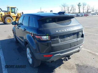 2017 Land Rover Range Rover Evoque SE z VIN SALVP2BG5HH215659, wystawiony jako IAAI lot #41769051 z przebiegiem 110 918 mil mil oraz . Historia ofert i sprzedaży dostępna na DreamBid. Obrazek 3.