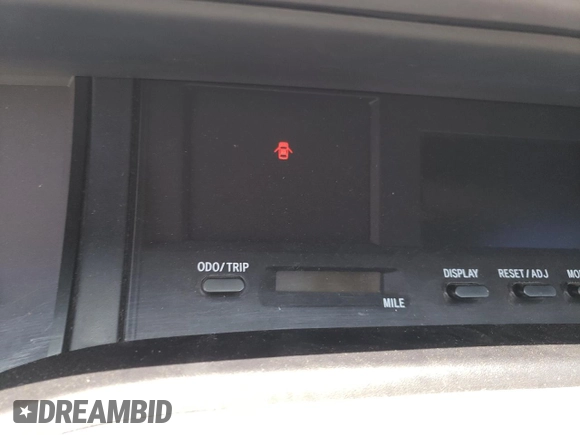 2000 Toyota Avalon XL с VIN 4T1BF28B1YU034697, выставлен на аукционе Copart как лот 55522433 с пробегом Не указан миль и Списание • Salvage title. История ставок и продаж доступна на DreamBid. Изображение 9.