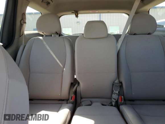 2017 Kia Sedona LX with VIN KNDMB5C13H6220108, listed as a Copart auction lot 72136674 with 72,426 mi miles and Salvage Title. Bid and sale history available at carsss.com. Image 10.