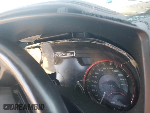 2019 Ram 1500 Rebel z VIN 1C6SRFLT8KN780527, wystawiony jako Copart lot #47611955 z przebiegiem Nie podano mil oraz Szkoda całkowita • Salvage title. Historia ofert i sprzedaży dostępna na DreamBid. Obrazek 9.