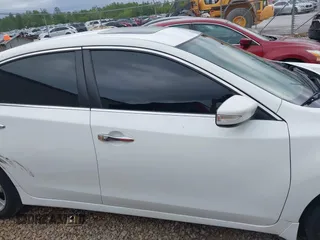 2015 Nissan Altima SV z VIN 1N4AL3AP1FC439021, wystawiony jako IAAI lot #42027354 z przebiegiem 96 729 mil mil oraz . Historia ofert i sprzedaży dostępna na DreamBid. Obrazek 13.