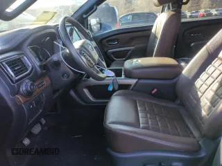 2023 Nissan Titan Pro-4X с VIN 1N6AA1ED0PN103058, выставлен на аукционе Copart как лот 49266895 с пробегом 47 145 миль миль и Списание • Salvage title. История ставок и продаж доступна на DreamBid. Изображение 7.