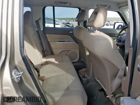 2008 Jeep Patriot Sport with VIN 1J8FT28W78D518545, listed as a Copart auction lot 50783435 with 177,788 mi miles and Salvage Title. Bid and sale history available at carsss.com. Image 11.