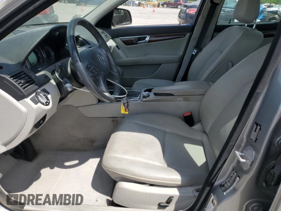 2009 Mercedes-Benz C 300 Sport с VIN WDDGF54X89R044957, выставлен на аукционе Copart как лот 56014255 с пробегом 65 684 миль миль и Чистый • Clean title. История ставок и продаж доступна на DreamBid. Изображение 7.