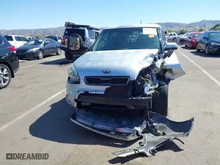 2013 Kia Soul + with VIN KNDJT2A63D7547738, listed as a IAAI auction lot 41877430 with 133,596 mi miles. Bid and sale history available at carsss.com. Image 12.