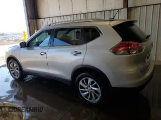 2015 Nissan Rogue SL with VIN 5N1AT2MV3FC769432, listed as a Copart auction lot 48476015 with 125,884 mi miles and Salvage Title. Bid and sale history available at carsss.com. Image 2.