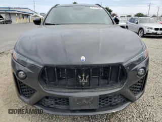 2021 Maserati Levante z VIN ZN661XUA5MX357852, wystawiony jako Copart lot #52994435 z przebiegiem 109 064 mil mil oraz Szkody całkowita. Historia ofert i sprzedaży dostępna na DreamBid. Obrazek 5.