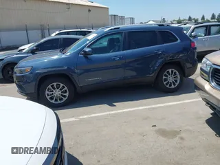 2020 Jeep Cherokee Latitude Plus z VIN 1C4PJMLB2LD616974, wystawiony jako IAAI lot #42164598 z przebiegiem 52 361 mil mil oraz . Historia ofert i sprzedaży dostępna na DreamBid. Obrazek 14.