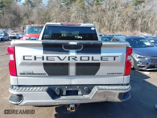 2021 Chevrolet Silverado 1500 Custom with VIN 1GCPYBEK6MZ297547, listed as a IAAI auction lot 41651824 with 107,804 mi miles. Bid and sale history available at carsss.com. Image 16.