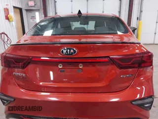 2020 Kia Forte GT-Line z VIN 3KPF34AD3LE206998, wystawiony jako IAAI lot #41913481 z przebiegiem 68 379 mil mil oraz . Historia ofert i sprzedaży dostępna na DreamBid. Obrazek 17.
