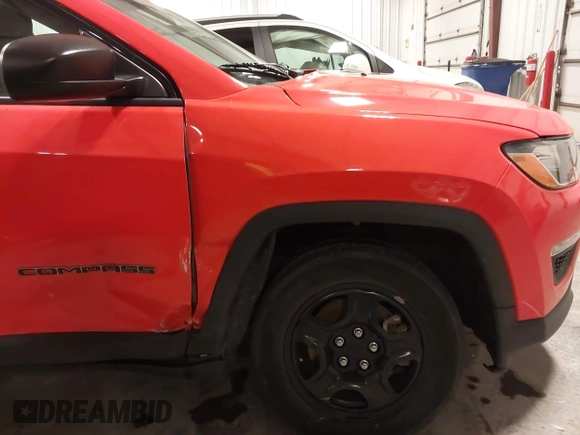 2018 Jeep Compass Sport z VIN 3C4NJDAB3JT402254, wystawiony jako IAAI lot #41830273 z przebiegiem 73 274 mil mil oraz . Historia ofert i sprzedaży dostępna na DreamBid. Obrazek 12.