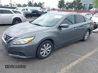 2018 Nissan Altima SV with VIN 1N4AL3AP3JC162204, listed as a IAAI auction lot 41903783 with 95,849 mi miles and . Bid and sale history available at carsss.com. Image 2.