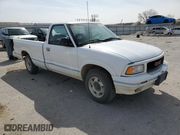 1996 GMC Sonoma with VIN 1GTCS144XT8504023, listed as a Copart auction lot 50996815 with 116,670 mi miles and Salvage Title. Bid and sale history available at carsss.com. Image 4.