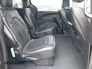 2020 Chrysler Pacifica Limited z VIN 2C4RC1GG6LR286390, wystawiony jako IAAI lot #42068234 z przebiegiem 71 832 mil mil oraz . Historia ofert i sprzedaży dostępna na DreamBid. Obrazek 8.