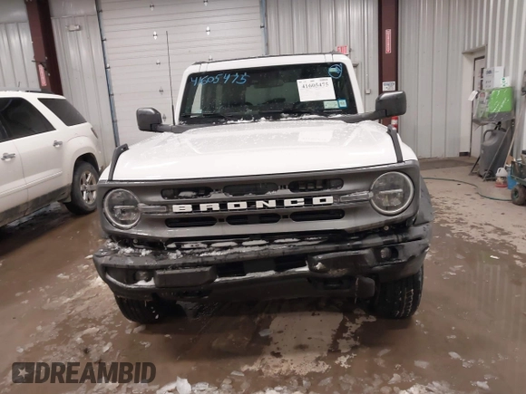 2023 Ford Bronco with VIN 1FMDE5AHXPLB20297, listed as a IAAI auction lot 41605475 with 18,621 mi miles. Bid and sale history available at carsss.com. Image 12.