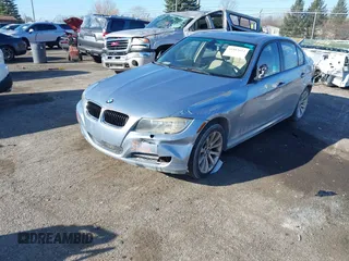 2011 BMW 3 Series 328i xDrive with VIN WBAPK5C54BA660498, listed as a IAAI auction lot 41883414 with 140,938 mi miles and . Bid and sale history available at DreamBid. Image 2.