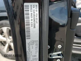 2021 Jeep Cherokee Limited z VIN 1C4PJMDX0MD125945, wystawiony jako Copart lot #65725764 z przebiegiem 30 422 mil mil oraz Szkoda całkowita • Salvage title. Historia ofert i sprzedaży dostępna na DreamBid. Obrazek 12.