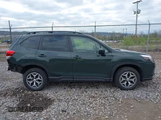 2023 Subaru Forester Premium z VIN JF2SKAEC4PH550195, wystawiony jako IAAI lot #42090869 z przebiegiem 7 271 mil mil oraz . Historia ofert i sprzedaży dostępna na DreamBid. Obrazek 14.