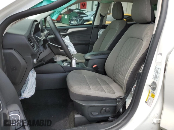 2022 Ford Escape SE z VIN 1FMCU0G69NUB15137, wystawiony jako Copart lot #56896815 z przebiegiem 57 000 mil mil oraz Nie do naprawy • Non repairable. Historia ofert i sprzedaży dostępna na DreamBid. Obrazek 7.