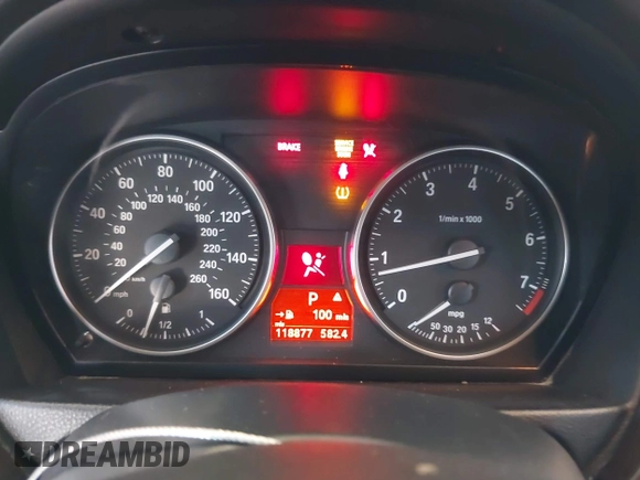 2011 BMW 3 Series 328i с VIN WBAPH5C50BA440919, выставлен на аукционе IAAI как лот 42494376 с пробегом 118 877 миль миль и . История ставок и продаж доступна на DreamBid. Изображение 7.