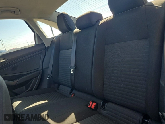 2024 Volkswagen Jetta S with VIN 3VW5M7BU4RM073205, listed as a IAAI auction lot 42791587 with 27,508 mi miles and . Bid and sale history available at DreamBid. Image 1.