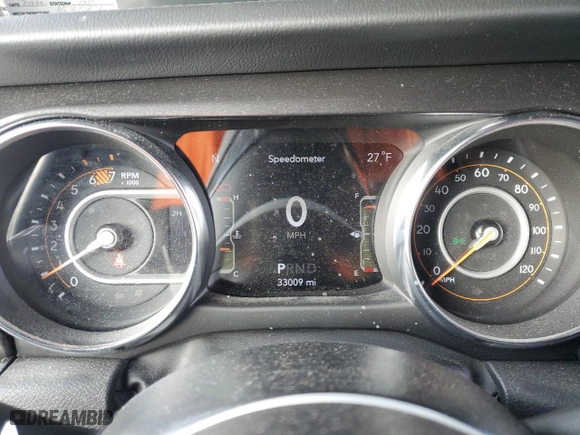 2022 Jeep Wrangler Unlimited Sahara with VIN 1C4HJXENXNW252596, listed as a Copart auction lot 45506975 with 33,009 mi miles and Salvage Title. Bid and sale history available at carsss.com. Image 9.