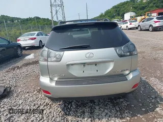 2006 Lexus RX 400h with VIN JTJHW31U460032959, listed as a IAAI auction lot 42382651 with 136,961 mi miles and . Bid and sale history available at DreamBid. Image 16.
