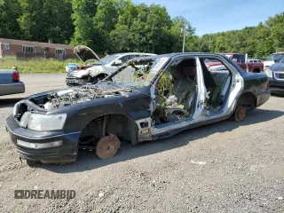 1990 Lexus LS z VIN JT8UF11E4L0025101, wystawiony jako Copart lot #68632084 z przebiegiem Nie podano mil oraz Szkody całkowita. Historia ofert i sprzedaży dostępna na DreamBid. Obrazek 1.