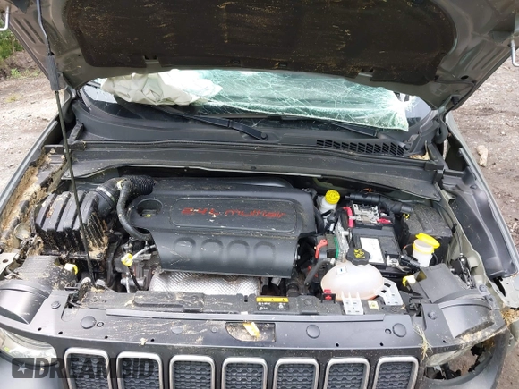 2020 Jeep Renegade Jeepster with VIN ZACNJBAB3LPL87508, listed as a IAAI auction lot 42381489 with Not provided miles and . Bid and sale history available at DreamBid. Image 10.