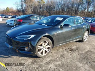 2020 Tesla Model S Long Range with VIN 5YJSA1E24LF413888, listed as a IAAI auction lot 41214903 with 42,711 mi miles and . Bid and sale history available at DreamBid. Image 19.