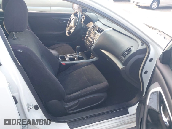2013 Nissan Altima SV with VIN 1N4AL3AP8DN547783, listed as a IAAI auction lot 42056453 with 216,166 mi miles and . Bid and sale history available at carsss.com. Image 5.