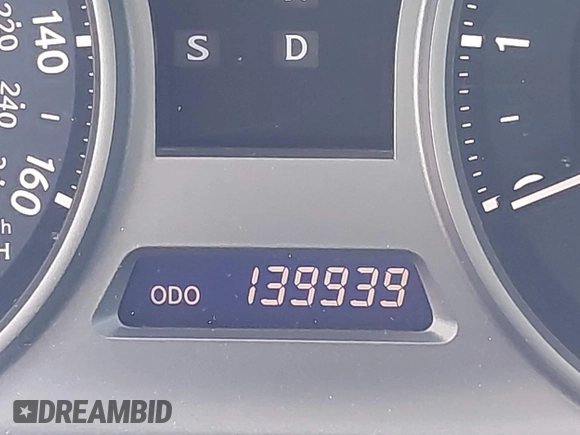 2010 Lexus IS with VIN JTHCF5C27A5039662, listed as a IAAI auction lot 41988254 with 139,939 mi miles and . Bid and sale history available at carsss.com. Image 16.