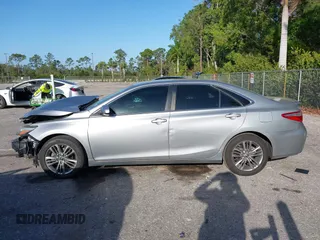 2015 Toyota Camry XLE with VIN 4T1BF1FK8FU106585, listed as a IAAI auction lot 41696231 with 149,390 mi miles. Bid and sale history available at carsss.com. Image 14.