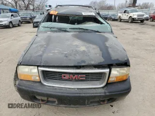 1998 GMC Jimmy SLT with VIN 1GKDT13W1W2540604, listed as a Copart auction lot 44431915 with 0 mi miles and Non Repairable. Bid and sale history available at carsss.com. Image 5.