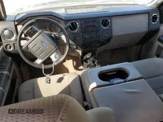 2008 Ford F-350 XL with VIN 1FTWW33R88EB33334, listed as a Copart auction lot 47575965 with 219,596 mi miles and Salvage title. Bid and sale history available at DreamBid. Image 8.