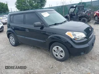 2010 Kia Soul z VIN KNDJT2A16A7195240, wystawiony jako IAAI lot #42450453 z przebiegiem 214 536 mil mil oraz . Historia ofert i sprzedaży dostępna na DreamBid. Obrazek 1.