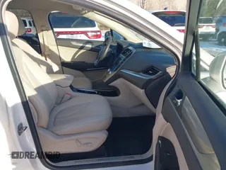2019 Lincoln MKC Standard with VIN 5LMCJ1D91KUL26077, listed as a IAAI auction lot 41455499 with 55,782 mi miles. Bid and sale history available at carsss.com. Image 5.