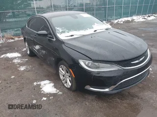 2015 Chrysler 200 Limited with VIN 1C3CCCAB8FN605390, listed as a IAAI auction lot 41175397 with 139,315 mi miles. Bid and sale history available at carsss.com. Image 1.