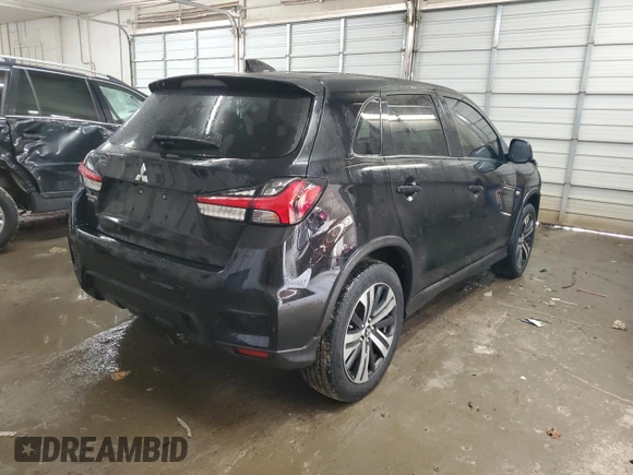 2020 Mitsubishi Outlander ES with VIN JA4AP3AU6LU013992, listed as a Copart auction lot 53069615 with 13,815 mi miles and Salvage title. Bid and sale history available at DreamBid. Image 3.