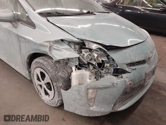 2014 Toyota Prius Four with VIN JTDKN3DU5E1782404, listed as a IAAI auction lot 41590677 with 89,465 mi miles. Bid and sale history available at carsss.com. Image 6.