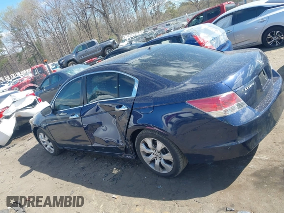 2008 Honda Accord EX z VIN 1HGCP36738A049425, wystawiony jako IAAI lot #41838080 z przebiegiem 204 679 mil mil oraz . Historia ofert i sprzedaży dostępna na DreamBid. Obrazek 14.