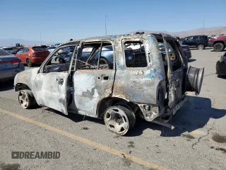 2001 Suzuki Grand Vitara JLX z VIN JS3TD62V914154537, wystawiony jako Copart lot #73693264 z przebiegiem Nie podano mil oraz Nie do naprawy • Non repairable. Historia ofert i sprzedaży dostępna na DreamBid. Obrazek 2.